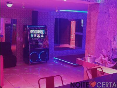 Bar diamante azul