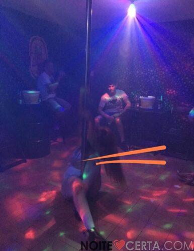 Pub e hostel le Sant - cabaret adulto