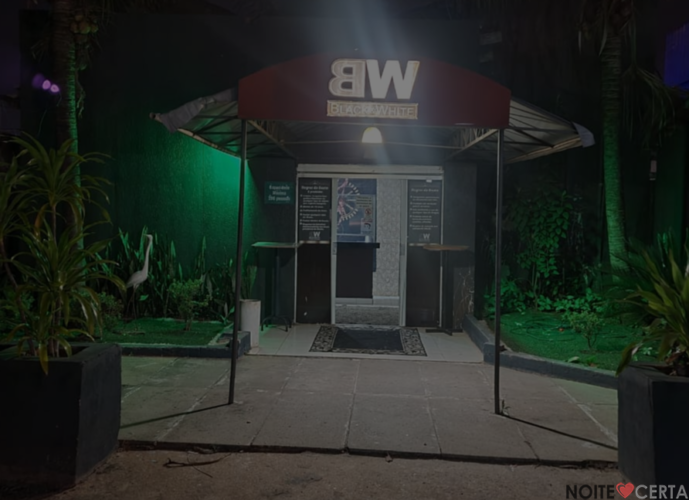 Black & White Swing Clube