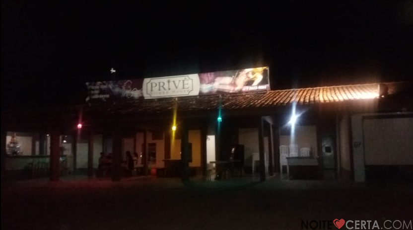 Privê Streap House